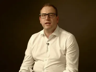 Picture of Simon Boyle